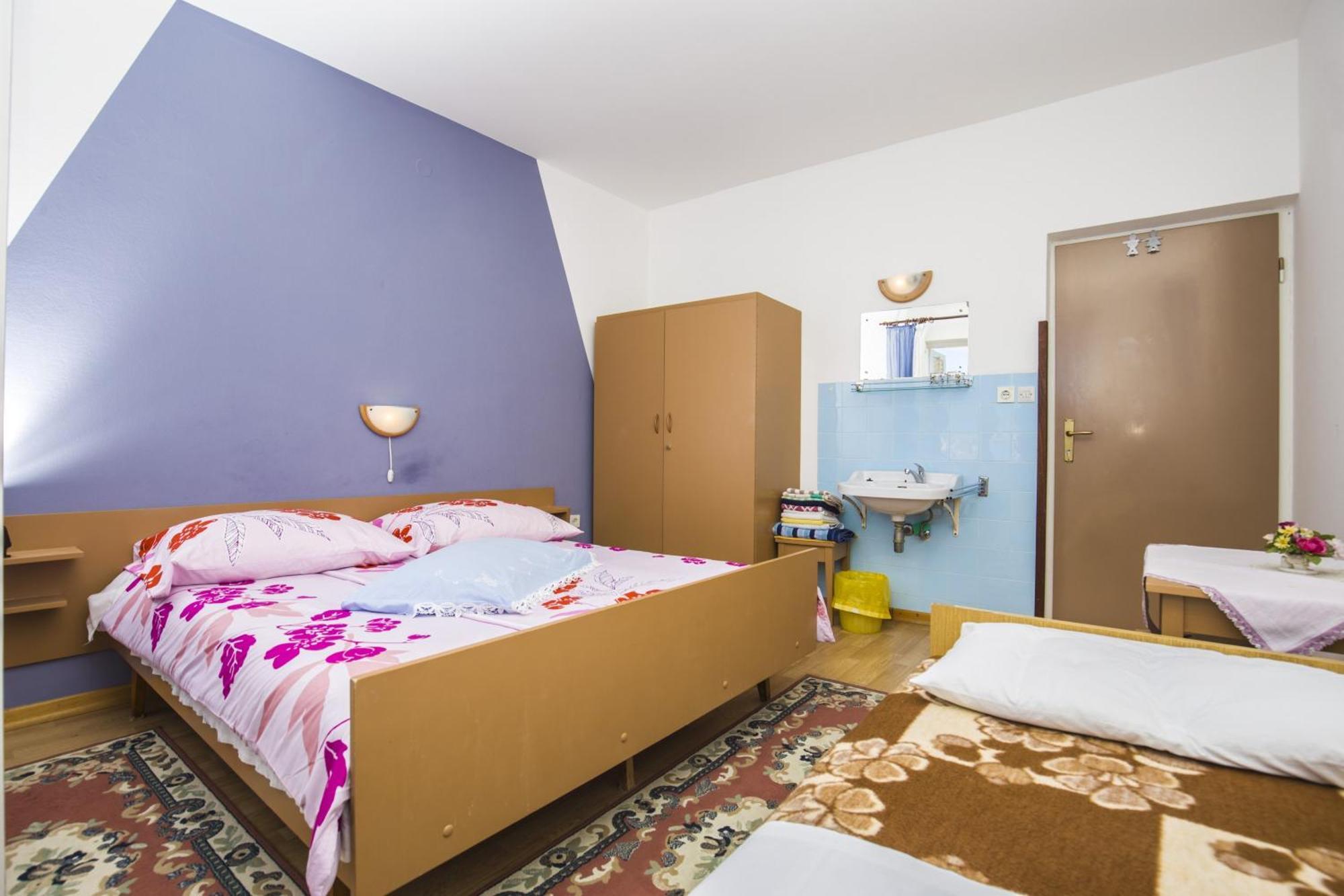 Rooms Padovan Banjol Esterno foto