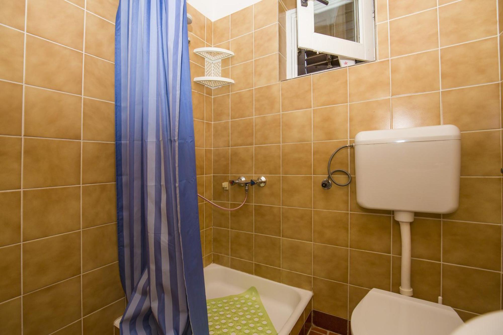 Rooms Padovan Banjol Esterno foto