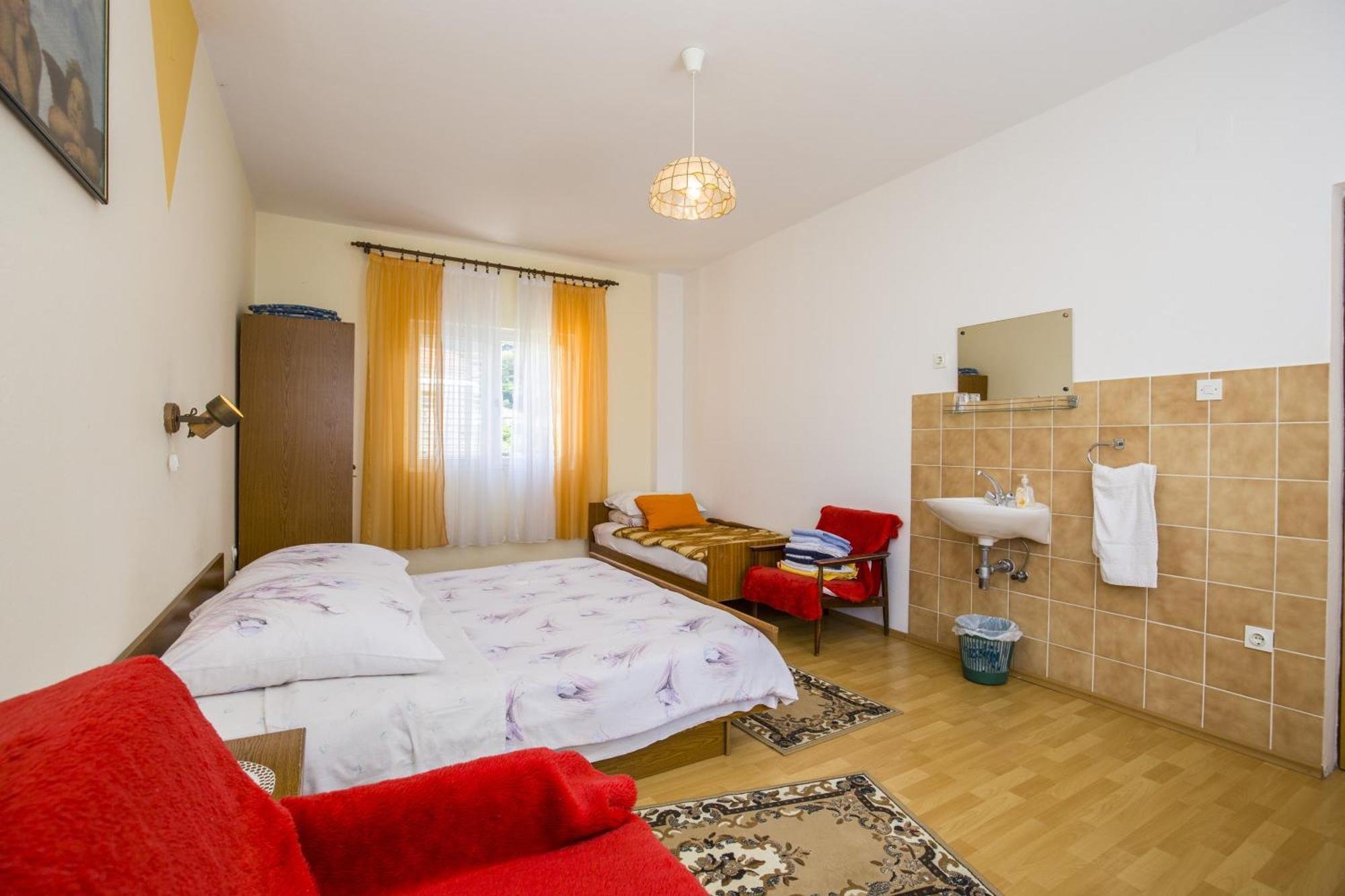 Rooms Padovan Banjol Esterno foto